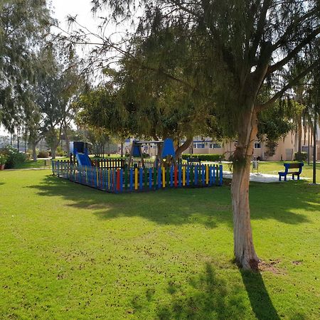 Apartamentos Playa Feliz Плая дел Инглес Екстериор снимка