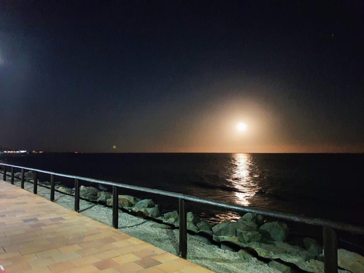Apartamentos Playa Feliz Плая дел Инглес Екстериор снимка